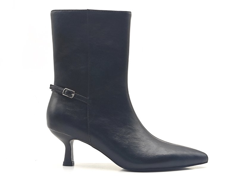 Women's Black Leather Buckle - Detail Pointed - Toe Stiletto Ankle Boots