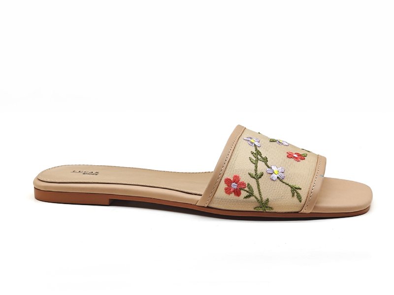 Bloomslide Embroidered Mule